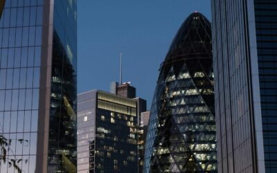 The Ultimate Guide To Smart Investing: Strategies, Risks, And Getting Started