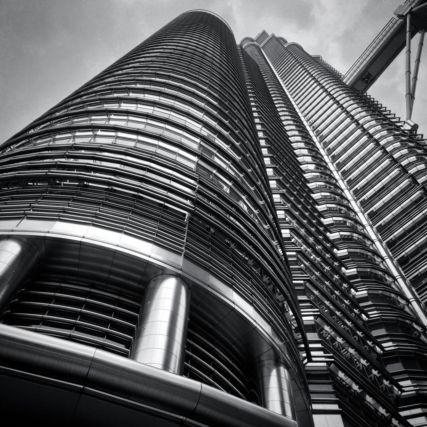 The Power Of Investing: A Comprehensive Guide To Building Wealth And Financial Security **alt_text:** "AI prompt for a photorealistic cover image with dynamic lighting, rich details, and a cinematic mood, tailored to any theme." (99 chars)